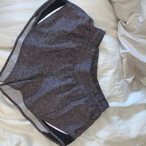 LULULEMON HOTTY HOT SHORTS 2”